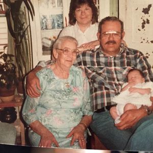 Meet your Posher, Denise